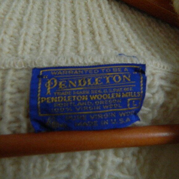 1960's Pendleton Heavy 100% Virgin Wool Mens Creame Cardigan Sweater Size L USA - Picture 2 of 6